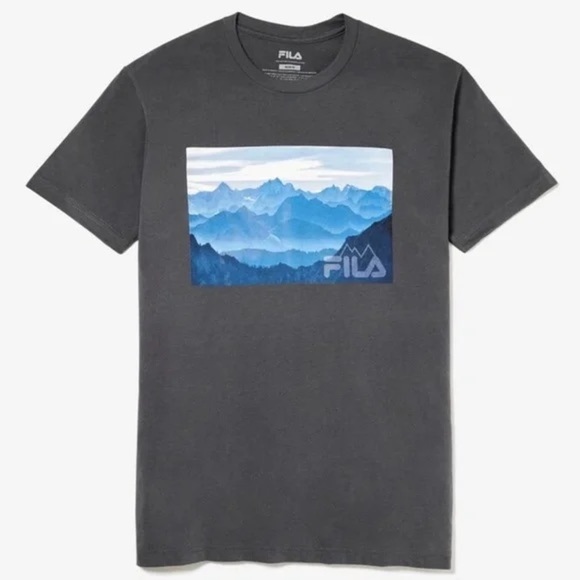 Fila New With Tags Mountain Vista Tee - size M - Picture 1 of 9